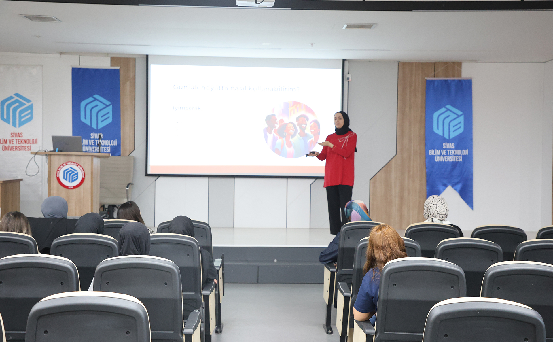 SBTÜ’de Kadın Personel ve Öğrencilere Yönelik 