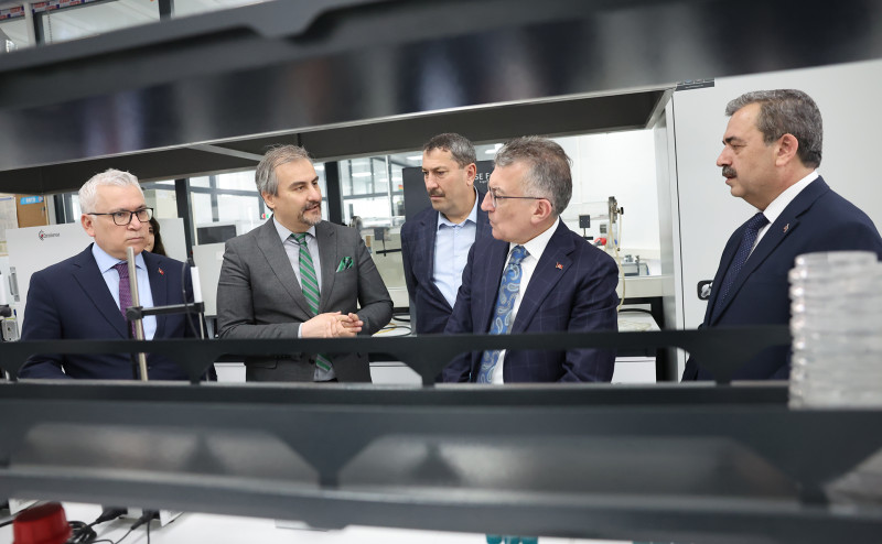 AK Parti Grup Başkanı Abdullah Güler ve Vali Yılmaz Şimşek’ten SBTÜ’ye Ziyaret