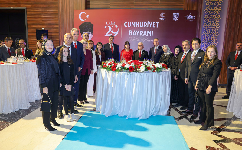 Rektörümüz Prof. Dr. Mehmet Kul, Cumhuriyet Bayramı Resepsiyonuna Katıldı