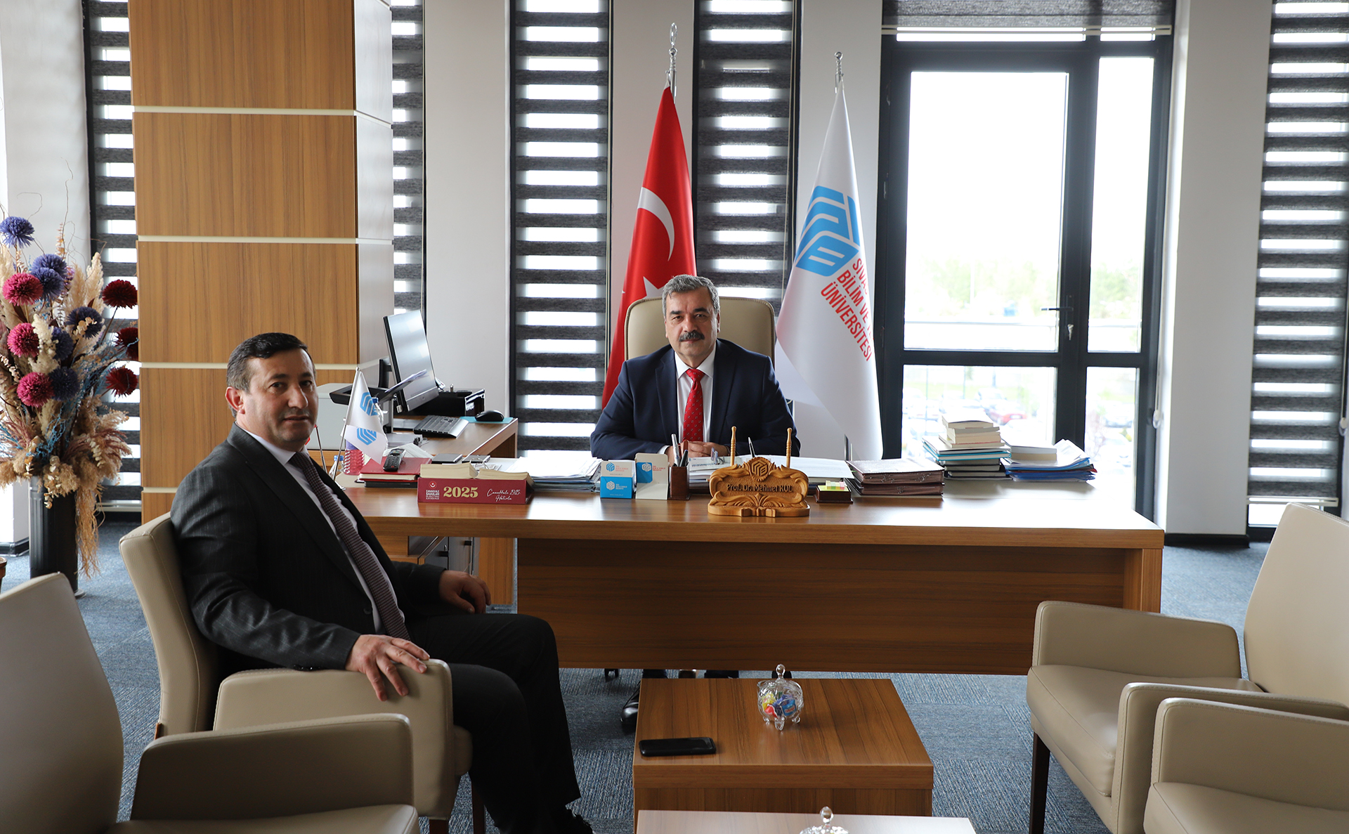 Güneykaya Belediye Başkanı Hüseyin Kırışkuzu’dan Rektörümüze Nezaket Ziyareti