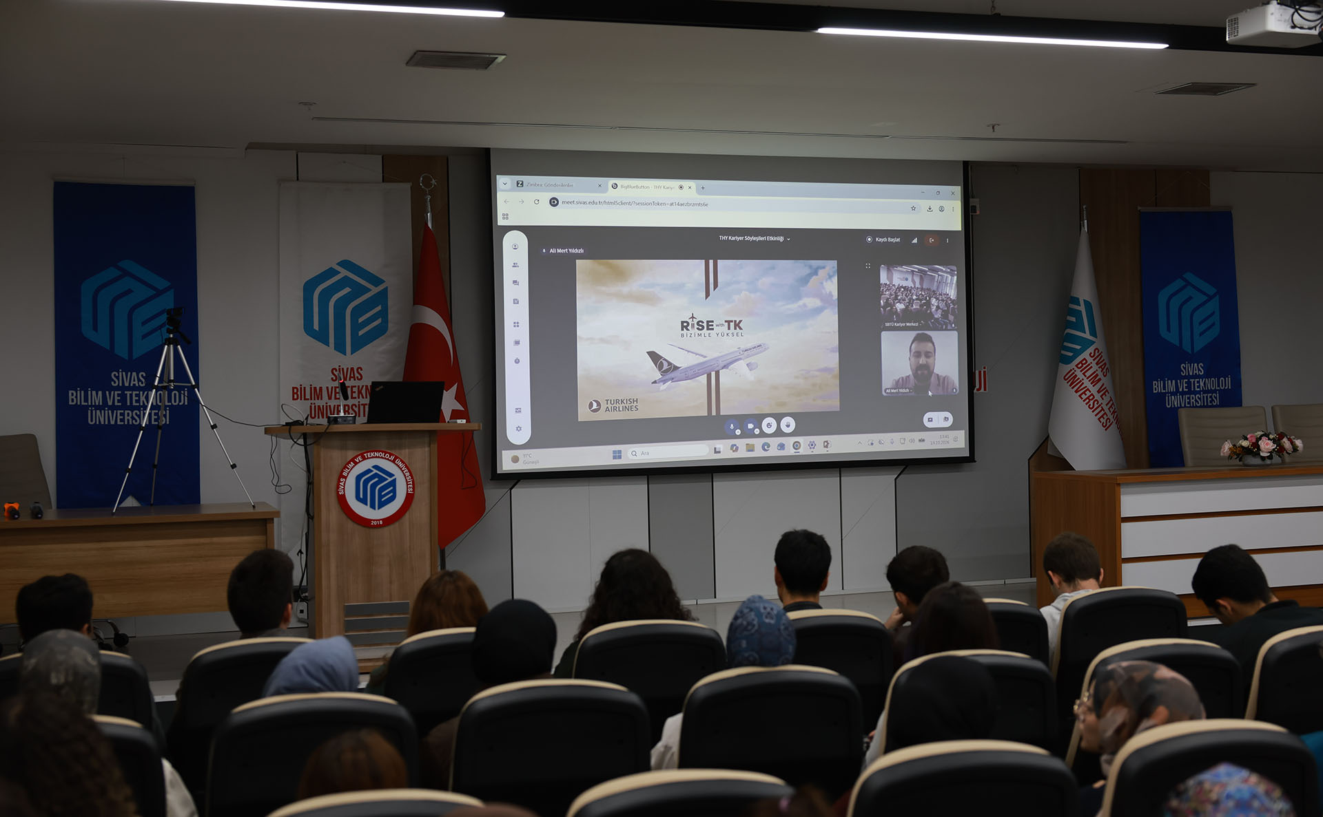 SBTÜ’de THY Kariyer Söyleşisi Öğrencilerden Yoğun İlgi Gördü