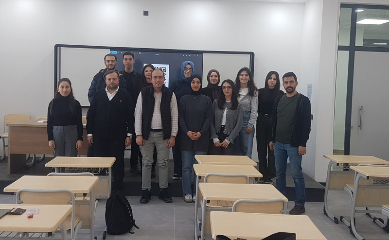 SBTÜ Kimya Mühendisliği Bölümü Öğrencilerle Değerlendirme Toplantısı Yaptı